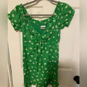 Green Urban Outfitters Dress with Daisies on it